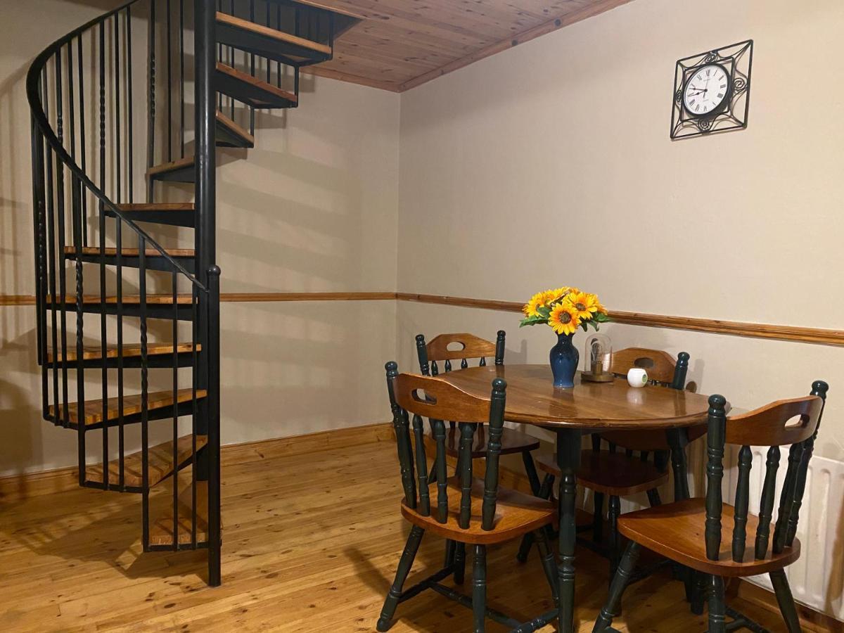 Cosy City Centre Guest Room Shared Home Galway Exterior photo